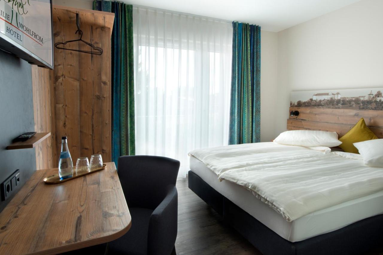Hotel Zum Gruenen Baum Pfahlheim Eksteriør bilde